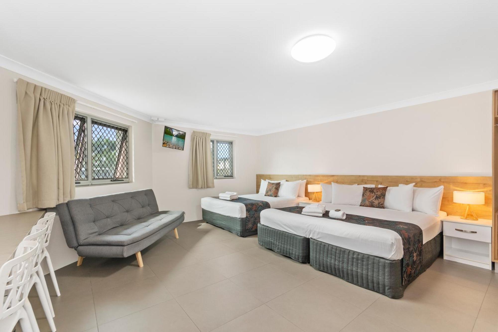 Castle Crest Motel Townsville Exteriör bild