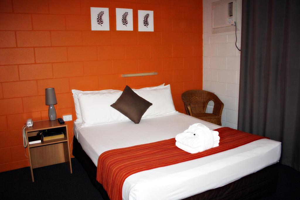 Castle Crest Motel Townsville Rum bild